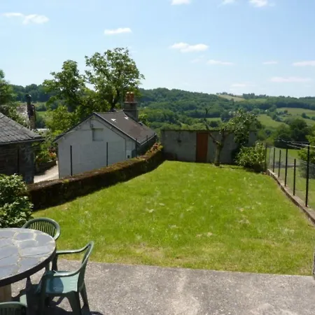 Holiday home Maison Authentique A : Confort, Jardin Clos, Animaux Bienvenus, Proche Salers Et Puy Mary - Fr-1-742-503 Drugeac